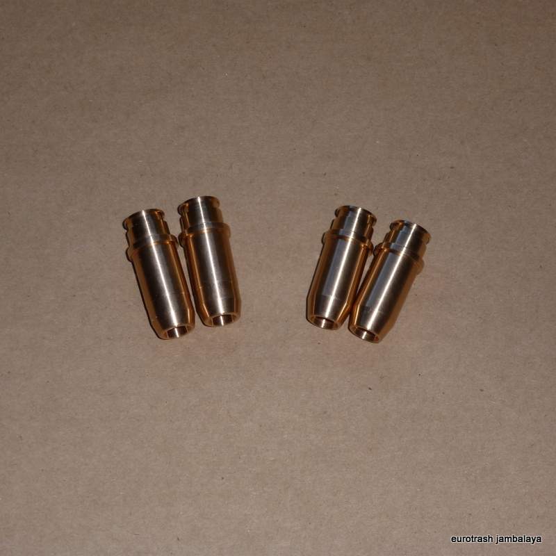 Ducati Bevel Twin VALVE GUIDE SET 750 860 900 GT GTS spring head 1ST OVERSIZE - Picture 1 of 1